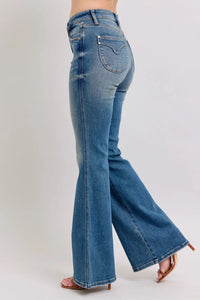 Judy Blue MR Tummy Control Vintage Wash Jeans - Brittney MADE
