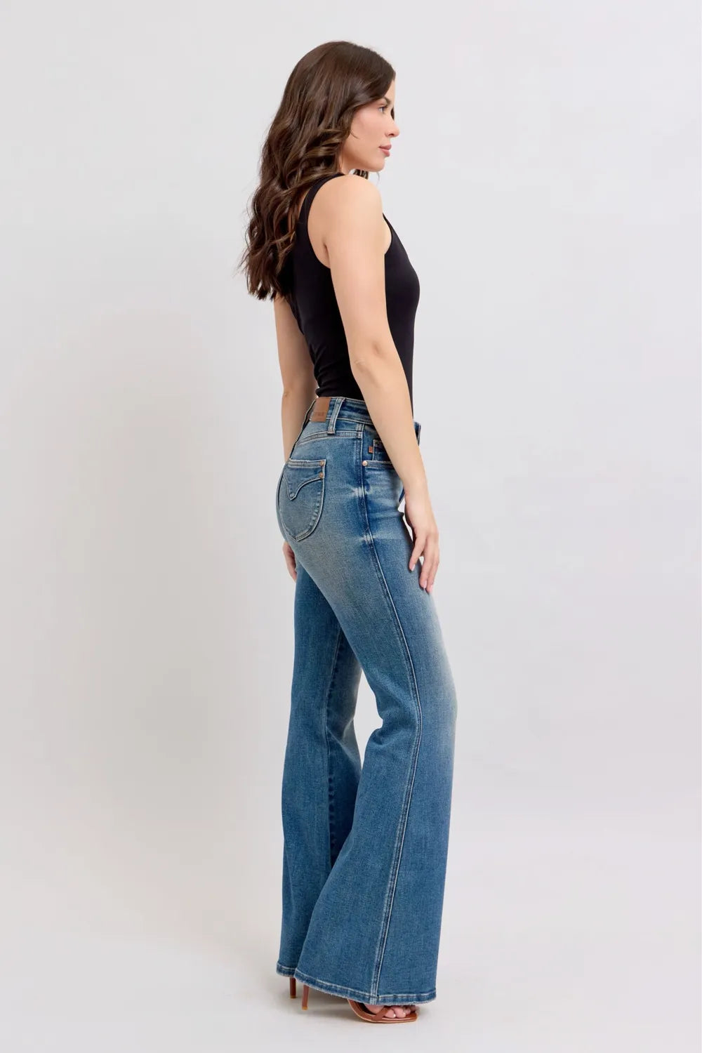 Judy Blue MR Tummy Control Vintage Wash Jeans - Brittney MADE