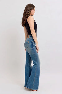Judy Blue MR Tummy Control Vintage Wash Jeans - Brittney MADE