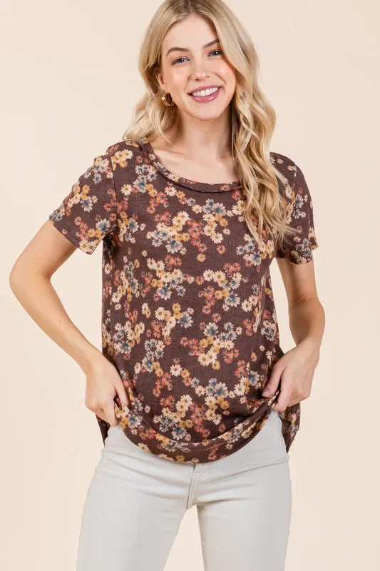 BOMBOM Lightweight Floral Round Neck Short Sleeve T-Shirt - Brittney MADE