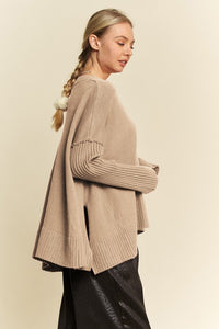 Davi & Dani Ribbed Side Slit V-Neck Sweater - Brittney MADE