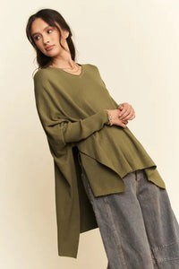 Davi & Dani High-Low Side Slit Batwing Sleeve Top - Brittney MADE
