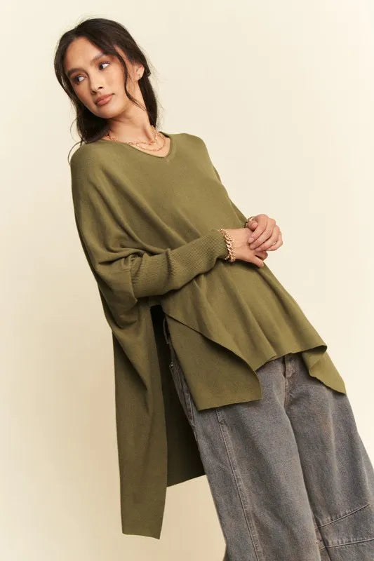 Davi & Dani High-Low Side Slit Batwing Sleeve Top - Brittney MADE