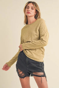 Aemi + Co Lettuce Hemline Round Neck Raglan Sleeve T-Shirt - Brittney MADE