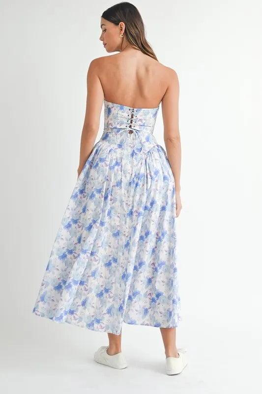 MABLE Sweetheart Neckline Floral Printed Midi Dress - Brittney MADE