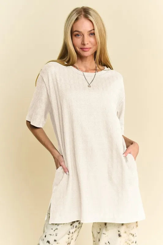Davi & Dani Short Sleeve Side Slit T-Shirt with Pockets - Brittney MADE