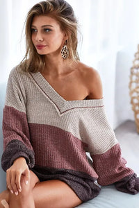 BiBi Color Block Out Stitching V-Neck Knit Top - Brittney MADE