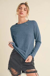 Aemi + Co Lettuce Hemline Round Neck Raglan Sleeve T-Shirt - Brittney MADE