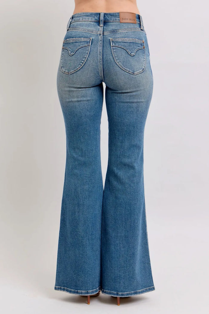 Judy Blue MR Tummy Control Vintage Wash Jeans - Brittney MADE