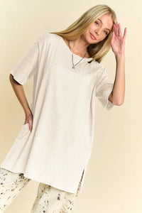 Davi & Dani Short Sleeve Side Slit T-Shirt with Pockets - Brittney MADE