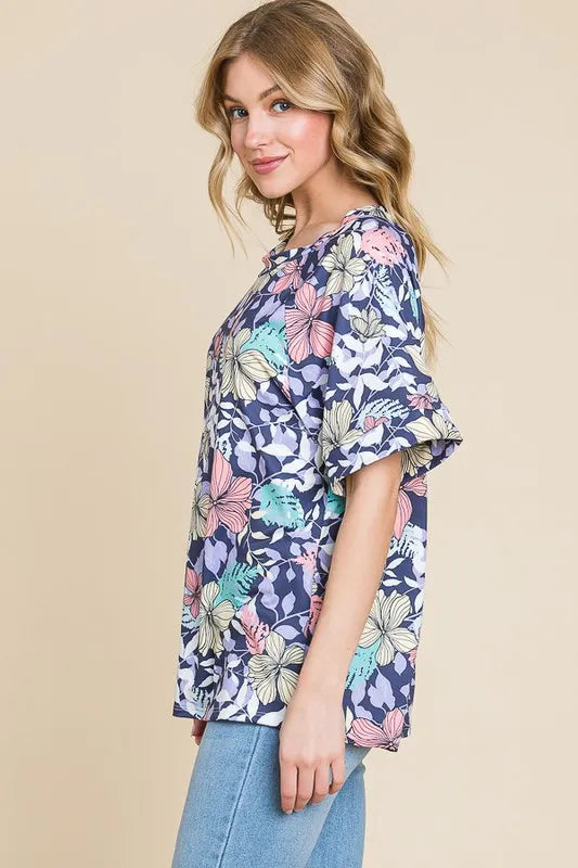 BOMBOM Floral Round Neck Short Sleeve T-Shirt - Brittney MADE
