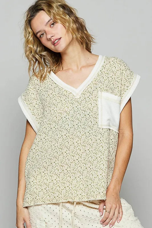 POL Floral V-Neck Short Sleeve T-Shirt - Brittney MADE