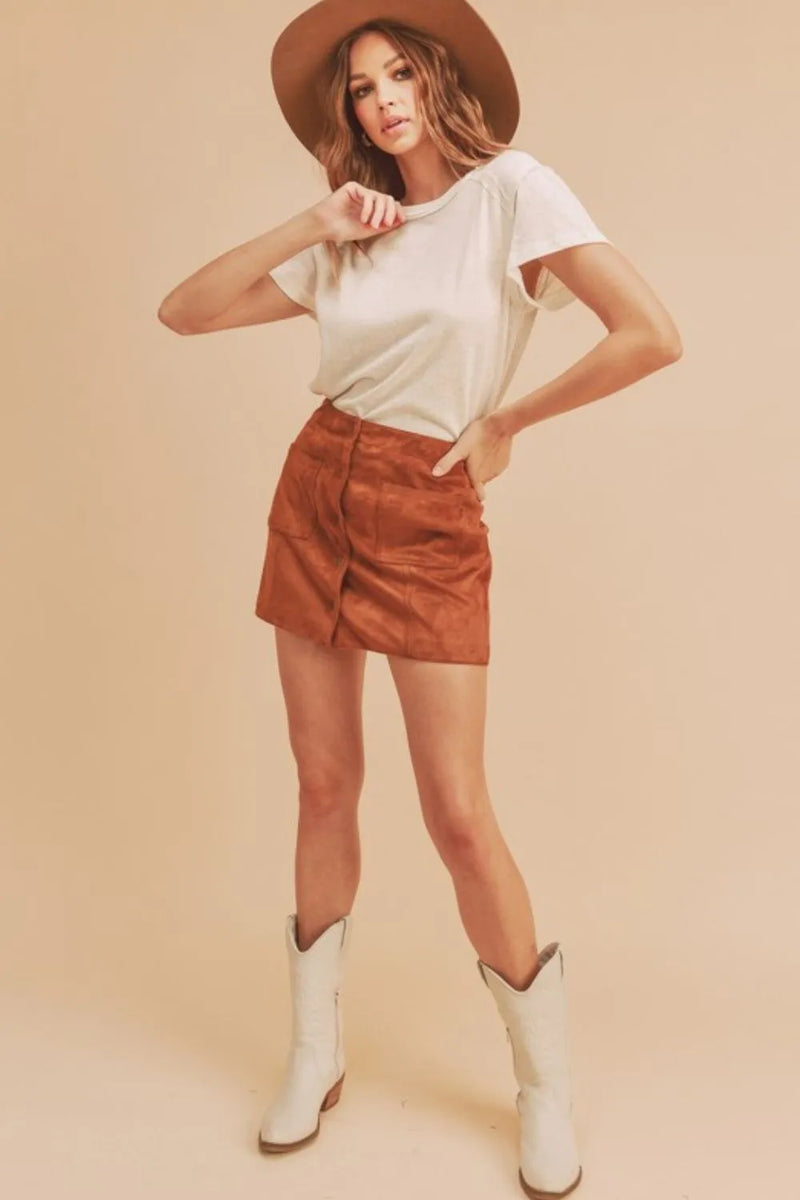 Aemi + Co Exposed Seam Round Neck Short Sleeve T-Shirt - Brittney MADE