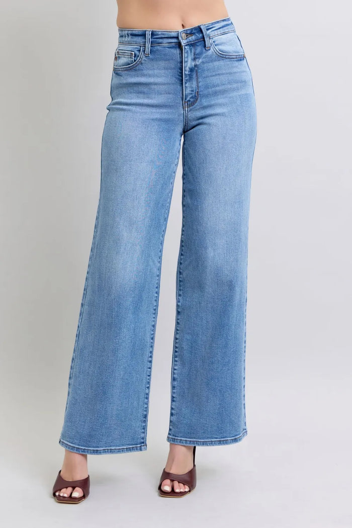 Judy Blue Full Size Wide Leg Jeans with Pockets - Brittney MADE