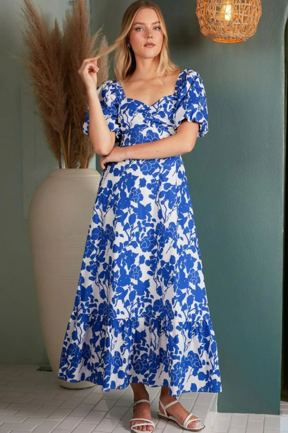 Mittoshop Cutout Back Floral Sweetheart Neck Puff Sleeve Dress - Brittney MADE