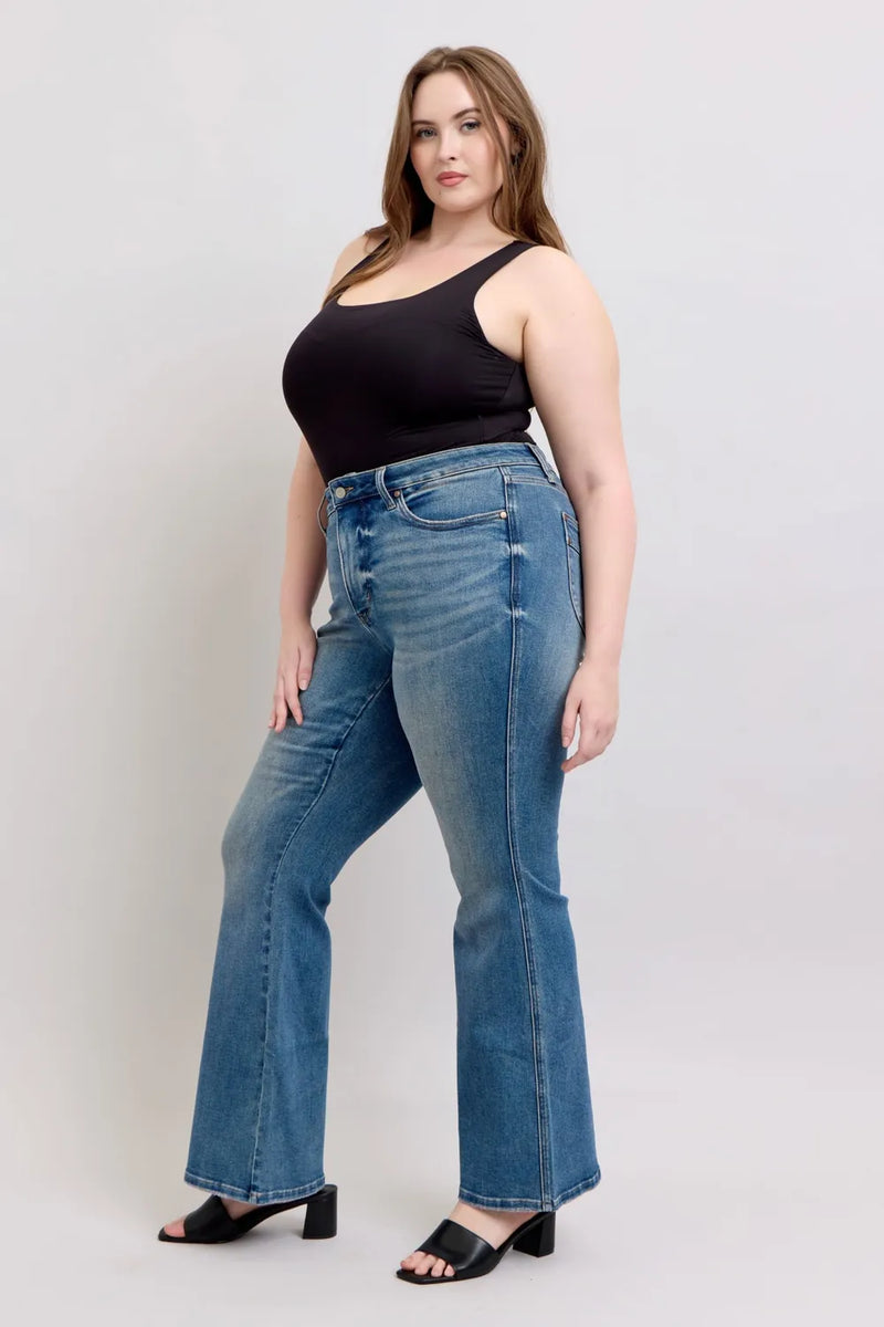 Judy Blue MR Tummy Control Vintage Wash Jeans - Brittney MADE