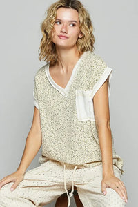 POL Floral V-Neck Short Sleeve T-Shirt - Brittney MADE