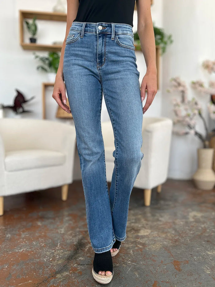 Judy Blue Full Size Mid-Rise Waist Straight Jeans - Brittney MADE