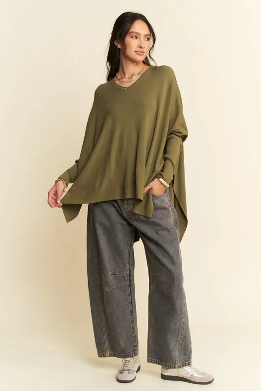 Davi & Dani High-Low Side Slit Batwing Sleeve Top - Brittney MADE