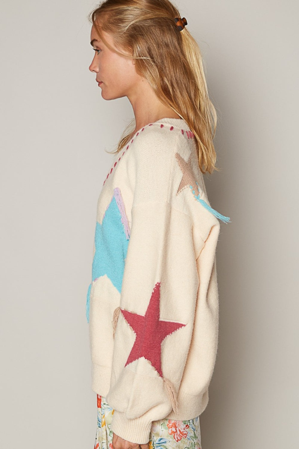 POL V-Neck Long Sleeve Star Fringe Sweater - Brittney MADE