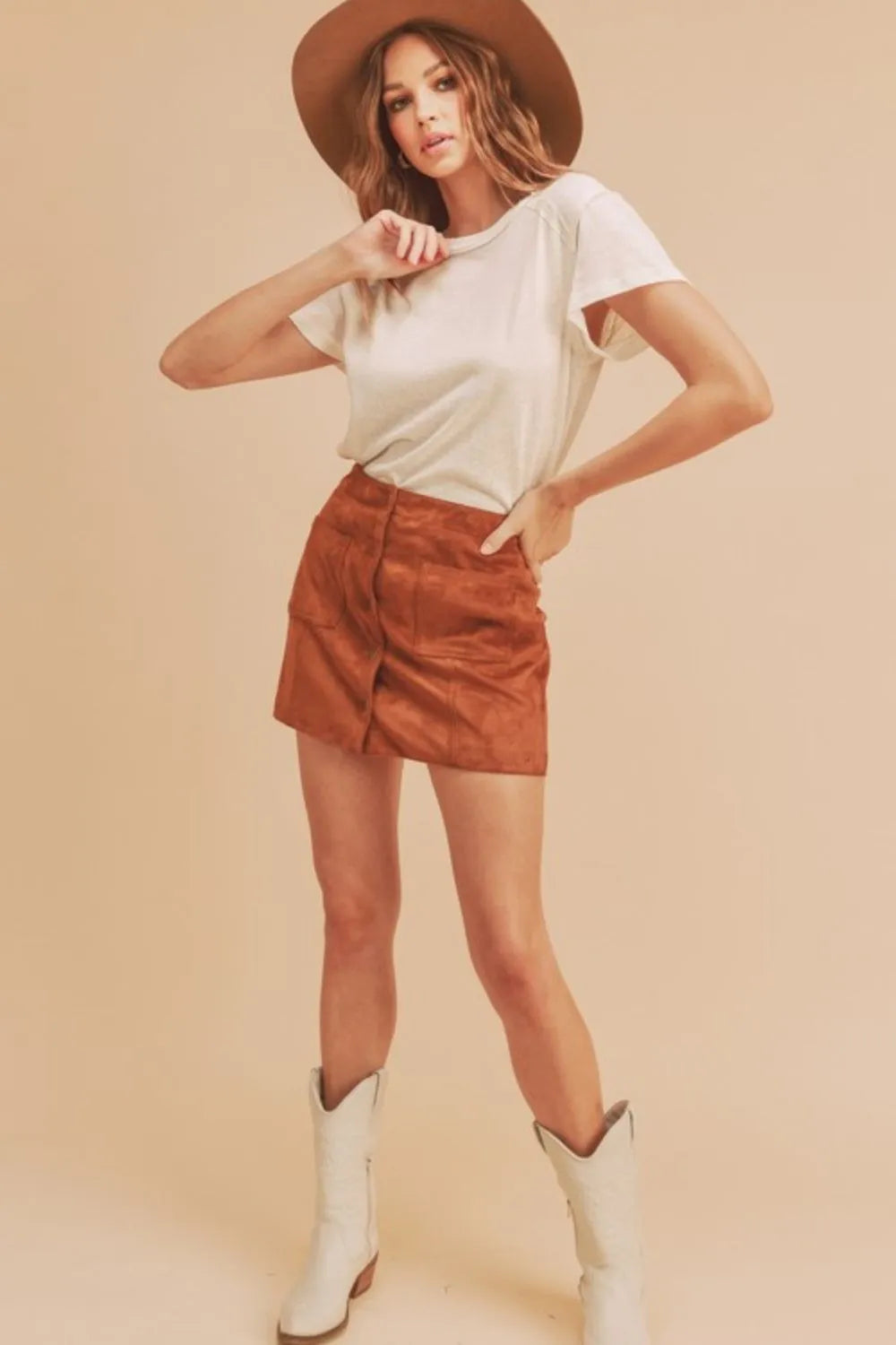 Aemi + Co Exposed Seam Round Neck Short Sleeve T-Shirt - Brittney MADE